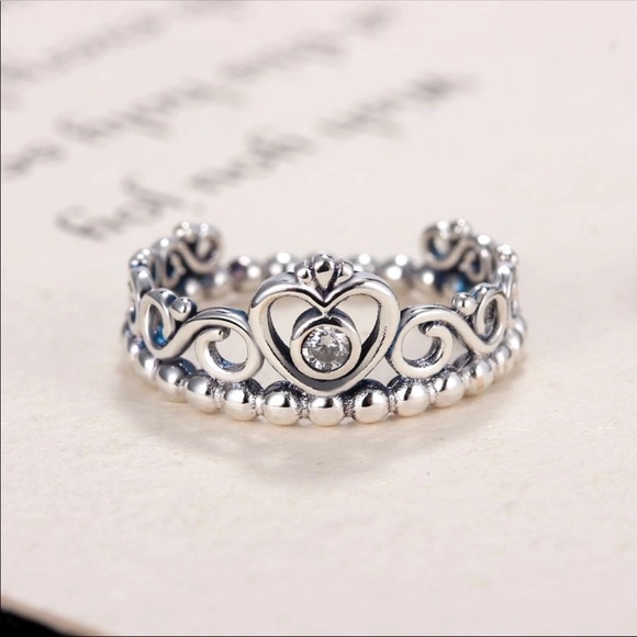 PANDORA Princess Ring with BOX - Picture 2 of 5